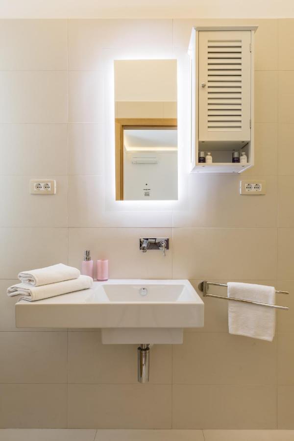 Maniva Old Town Luxury Rooms - Prime Spot By Riva Promenade Split Exterior foto